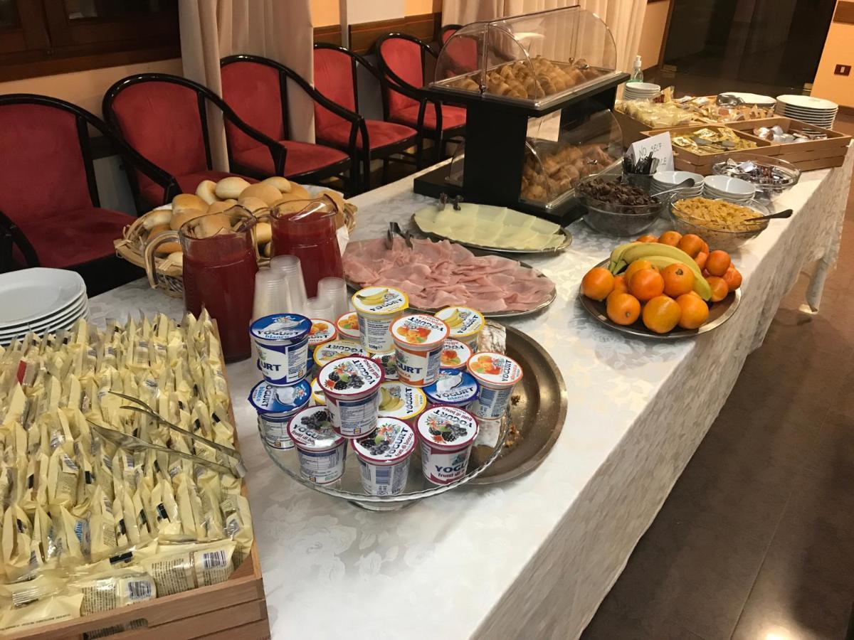 Hotel Libia Fino Del Monte Kültér fotó